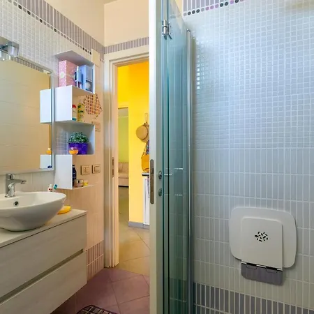 In Centro Bianca Apartament Riccione